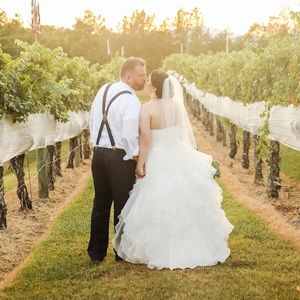 Meet your Posher, Holly